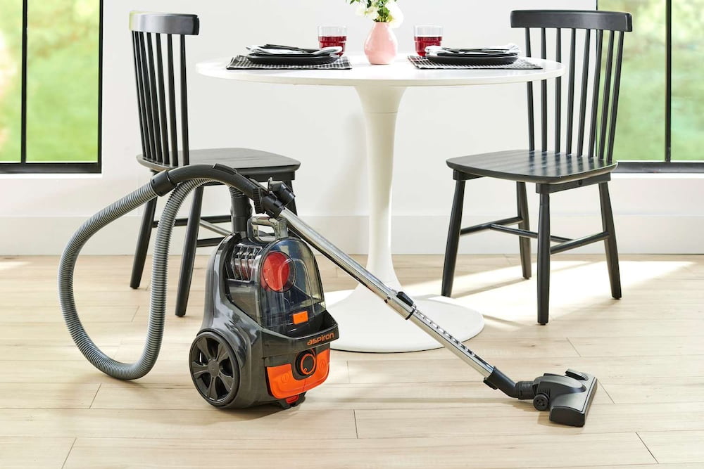 Canister Vacuum Cleaners